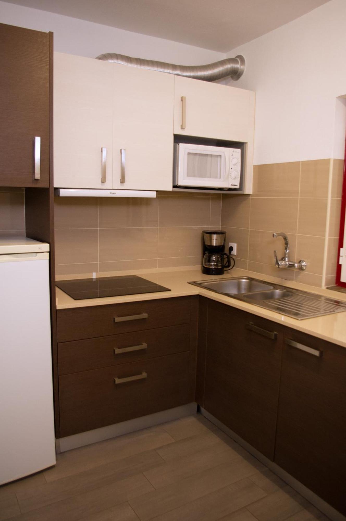 Apartamentos Monte Da Rosa Вила-Нова-де-Мильфонт Экстерьер фото