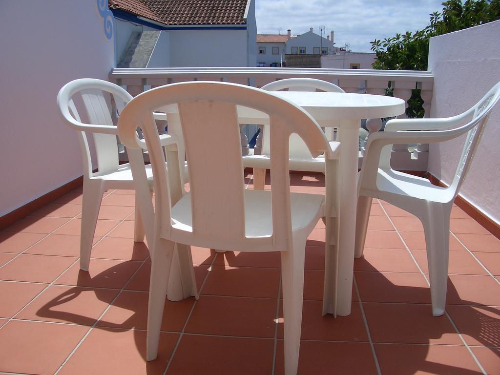Apartamentos Monte Da Rosa Вила-Нова-де-Мильфонт Номер фото